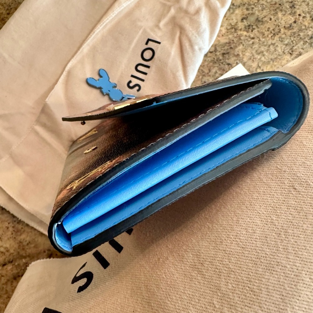 Authentic Louis Vuitton Jeff Koons Sarah Wallet View 4